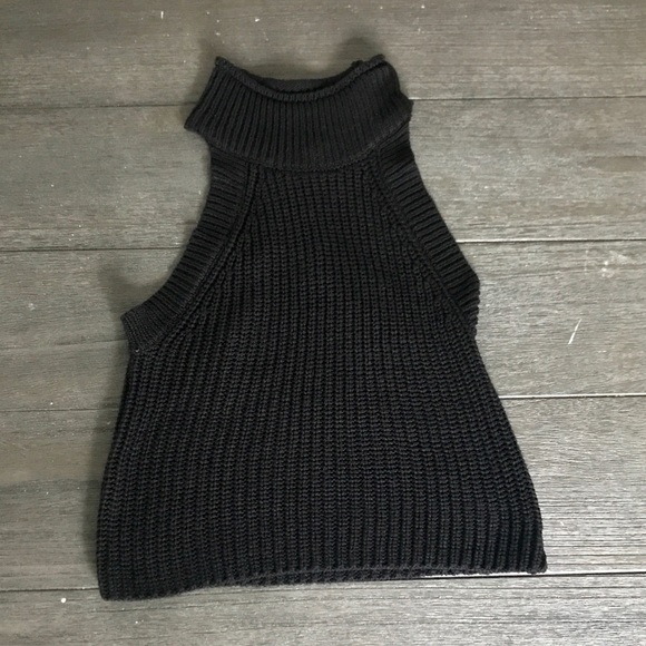 Sweater - Picture 1 of 1